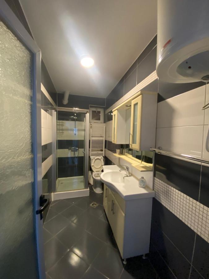 Hostel Matteo Pristina Buitenkant foto